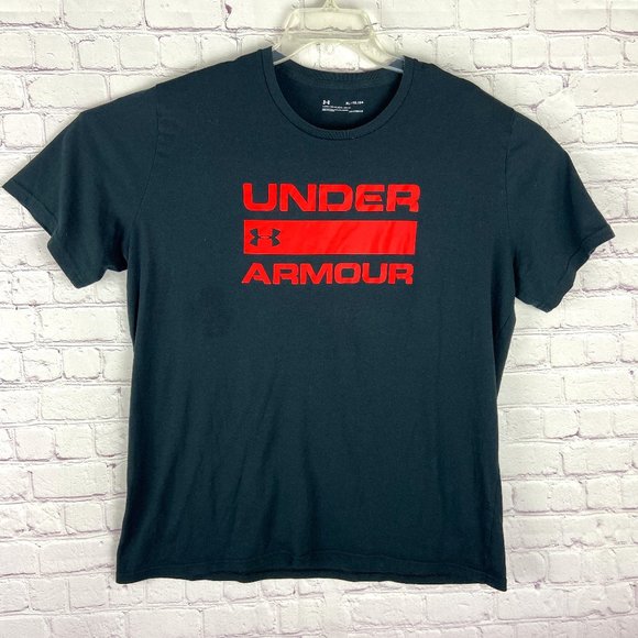 Under Armour Other - Under Armour Men's Black Short Sleeve and Crewneck Graph Tee. Size X-Large